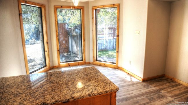 457 N Tomahawk Way, House other with 4 bedrooms, 3 bathrooms and null parking in Concan TX | Image 37