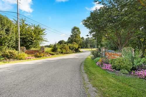 520 Cliff Park Rd, Monterey, TN, 38574-7332 | Card Image