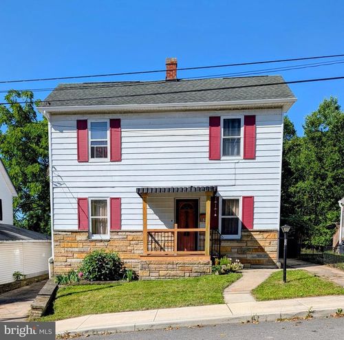52 Linden St, FROSTBURG, MD, 21532-2114 | Card Image