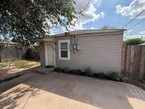 back-house-710 Storey Ave, Midland, TX, 79701 | Card Image
