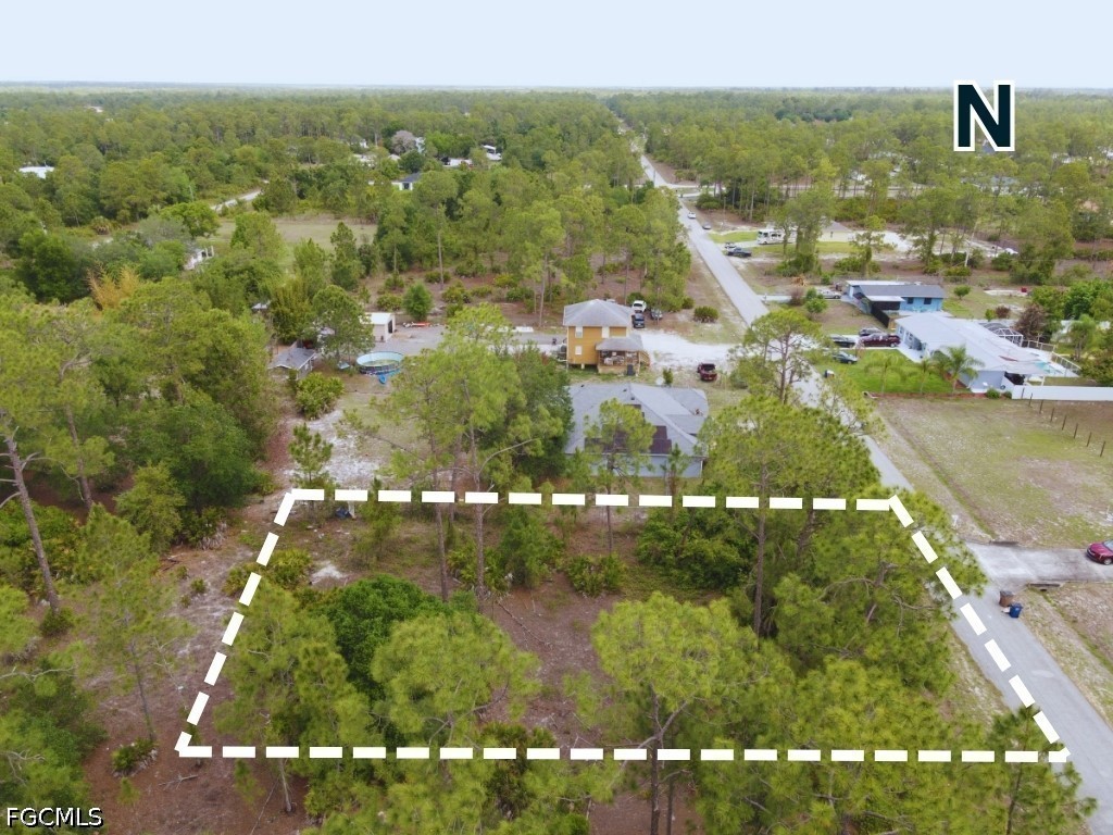 Land in Lehigh Acres 4