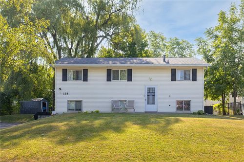 138 Nevins Rd, Henrietta, NY, 14467-9340 | Card Image