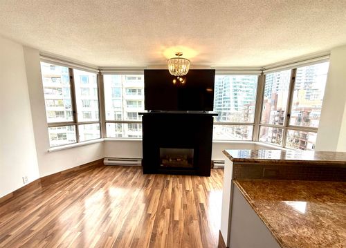 1007-1003 Pacific St, Vancouver, BC, V6E4P2 | Card Image