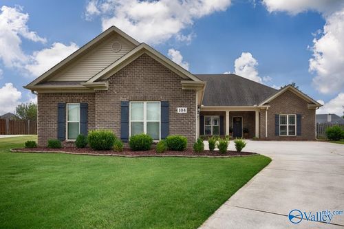 104 Old Picket Cir, Meridianville, AL, 35759-1828 | Card Image