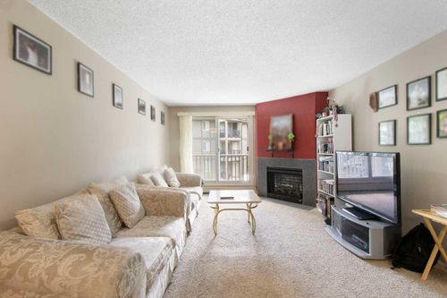 522-6400 Coach Hill Rd Sw, Calgary, AB, T3H1B8 | Card Image