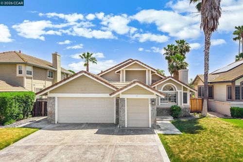 2219 Colonial Ct, Discovery Bay, CA, 94505-9217 | Card Image