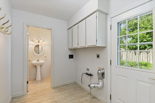 5 Hawthorne Rd, House other with 4 bedrooms, 3 bathrooms and 2 parking in Barrington IL | Image 18