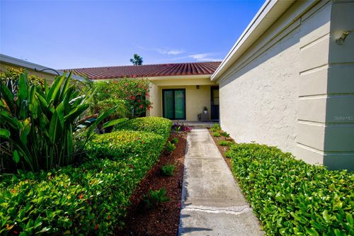 1-10134 Regal Drive, LARGO, FL, 33774 | Card Image