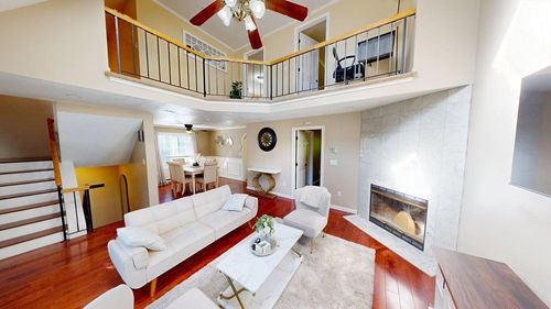 1 Jonathan Cir, Worcester, MA, 01604-2241 | Card Image