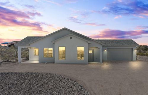 400 Skyline Drive, Elephant Butte, NM, 87935 | Card Image