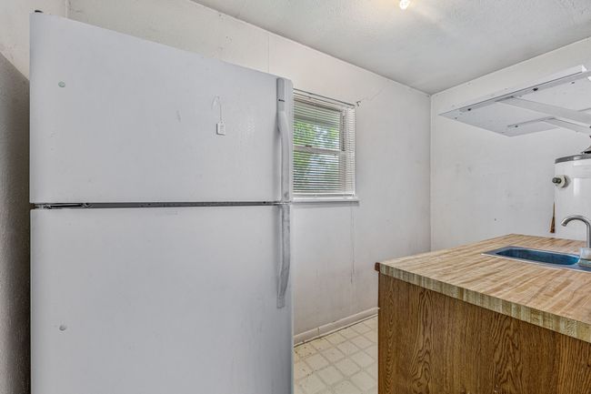 1702 W South Loop, Home with 0 bedrooms, 0 bathrooms and null parking in Stephenville TX | Image 13