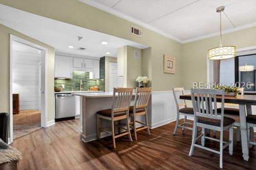 120-10 S Forest Beach Dr, Hilton Head Island, SC, 29928-7016 | Card Image