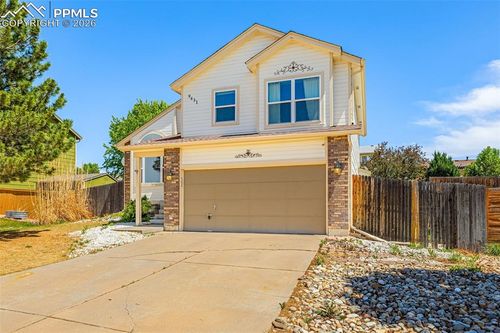 9431 Summit Mesa Dr, Fountain, CO, 80817-4705 | Card Image