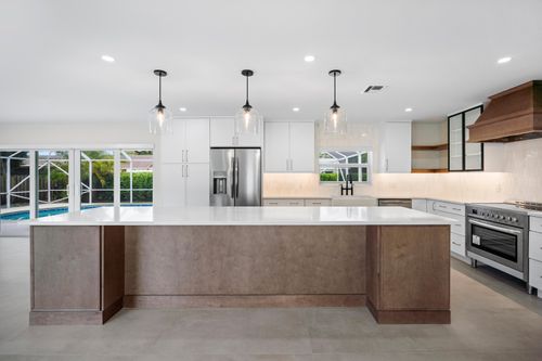 77 Fairview E, Tequesta, FL, 33469-1904 | Card Image
