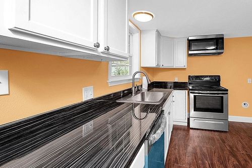 110 County Road 1239, Kopperl, TX, 76652-4806 | Card Image