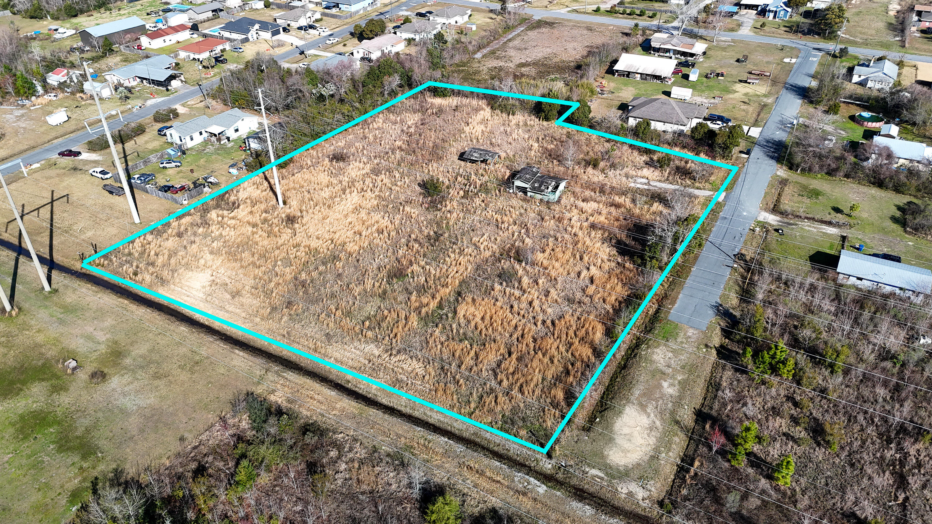 Land in Panama City 2