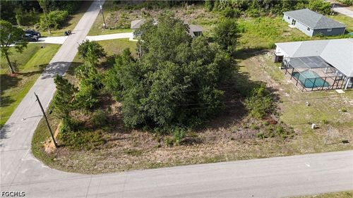 2025 Robert Ave, Alva, FL, 33920-1820 | Card Image