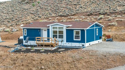 3935 Sandstone Dr, Wellington, NV, 89444-9424 | Card Image