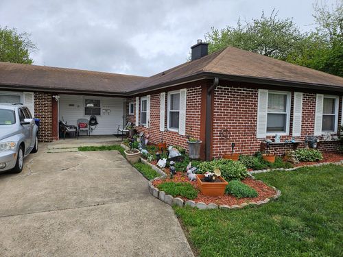 35 Pickwick Ln, Willingboro, NJ, 08046-2602 | Card Image