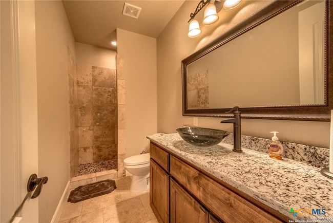 9811 Klein Ct, House other with 6 bedrooms, 7 bathrooms and null parking in New Braunfels TX | Image 32