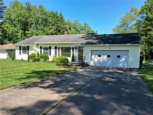 8363 Abbey Rd, North Royalton, OH, 44133-1109 | Card Image
