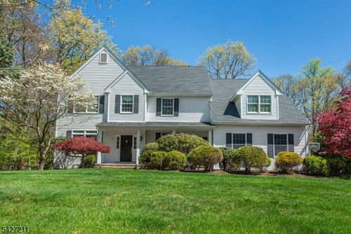 39 Winchester Ter, Randolph, NJ, 07869-2040 | Card Image