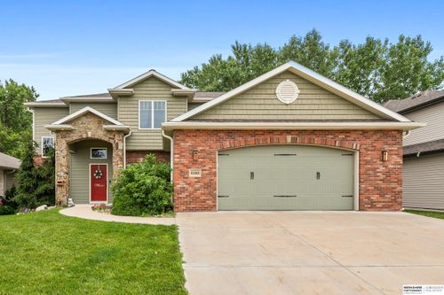 6180 Franciscan Dr, Lincoln, NE, 68526-6006 | Card Image