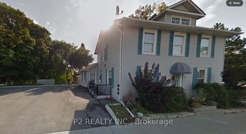 upper-level-253 Prospect St, Newmarket, ON, L3Y3V1 | Card Image