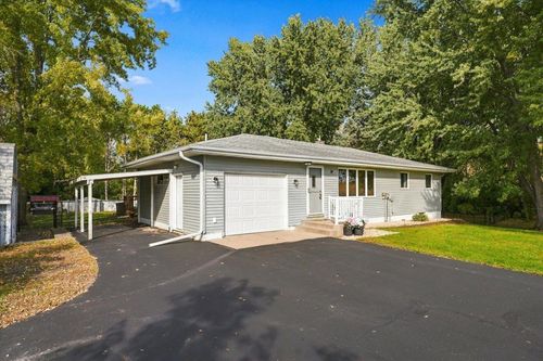 272 Glenmont Rd, RIVER FALLS, WI, 54022-8020 | Card Image