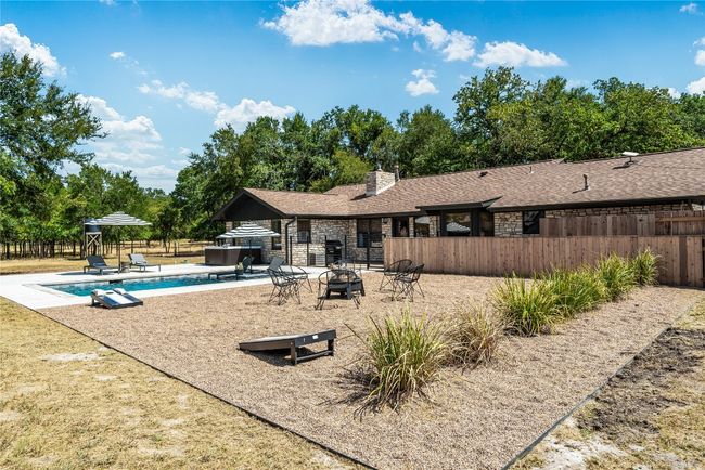 10226 Parsons Rd, House other with 6 bedrooms, 4 bathrooms and 6 parking in Manor TX | Image 15