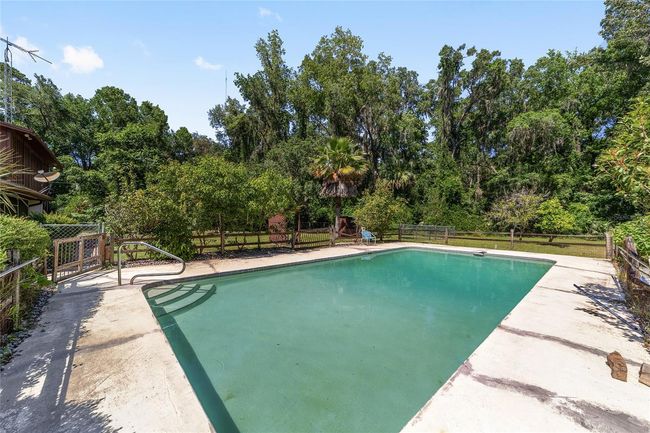 13207 Sw Williston Rd, House other with 3 bedrooms, 2 bathrooms and null parking in MICANOPY FL | Image 38