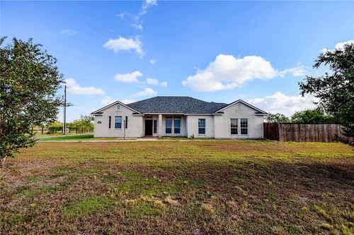 2200 Gabriel Ct, Corpus Christi, TX, 78415-6826 | Card Image