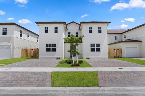 27350 Sw 133rd Path, Homestead, FL, 33032-8651 | Card Image