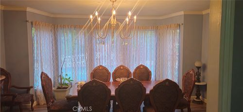 7624 Irondale Ave, Winnetka, CA, 91306-2024 | Card Image