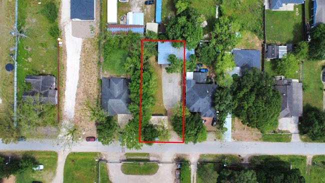 706 Cleo St, Home with 0 bedrooms, 0 bathrooms and null parking in Fresno TX | Image 5