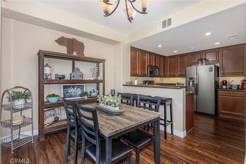 31162 Sunflower Way, Temecula, CA, 92592-4184 | Card Image