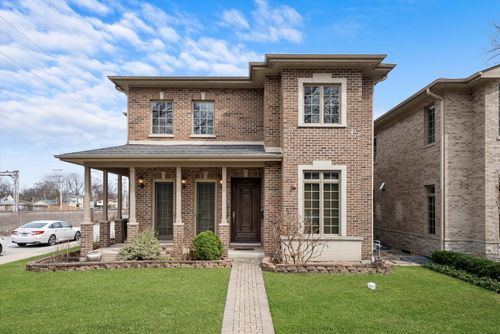 7745 Kenton Ave, Skokie, IL, 60076-3651 | Card Image