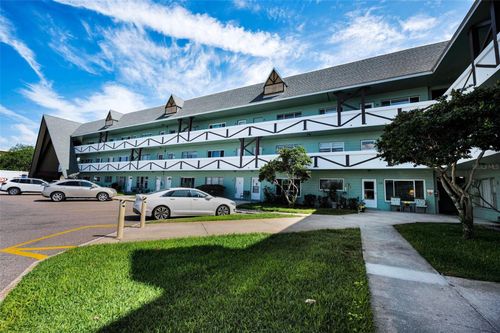 39-2043 Denmark St, CLEARWATER, FL, 33763-3518 | Card Image