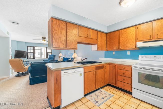 229 - 1505 Salter Path Rd, Condo with 3 bedrooms, 2 bathrooms and null parking in Indian Beach NC | Image 8