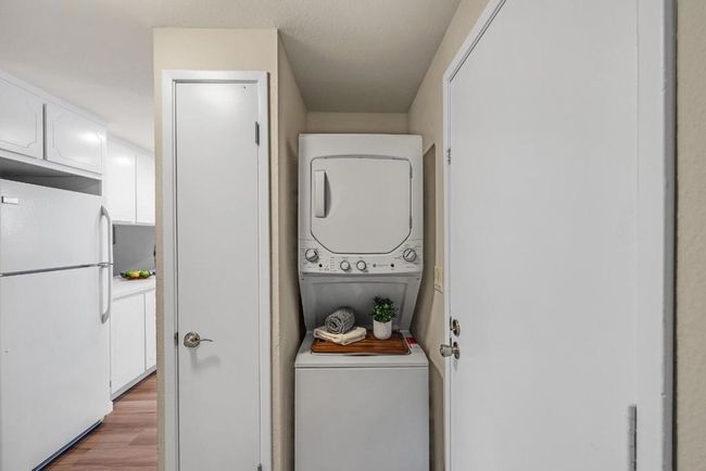 38652 Aurora Ter, Condo with 2 bedrooms, 2 bathrooms and 1 parking in Fremont CA | Image 14