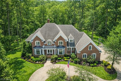 3526 Crawford Dr, Richfield, OH, 44286-9322 | Card Image