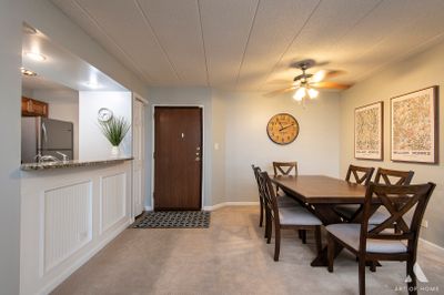 421 - 75 Kristin Circle, Condo with 2 bedrooms, 1 bathrooms and 1 parking in Schaumburg IL | Image 2