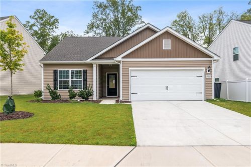 2035 Ram Rd, Greensboro, NC, 27405-9702 | Card Image