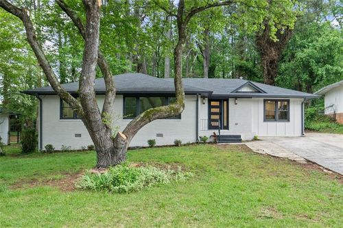 140 Se Larose Circle Se, Marietta, GA, 30060 | Card Image