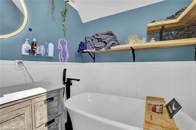 6 Frederick Ave, House other with 3 bedrooms, 2 bathrooms and 2 parking in Hamilton ON | Image 25