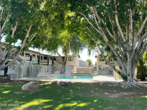 233-749 E Montebello Ave, Phoenix, AZ, 85014-2519 | Card Image