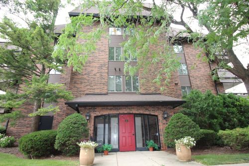 unit-103-3181 Charlevoix Dr, Grand Rapids, MI, 49546-7060 | Card Image