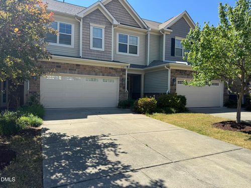 456 Manchester Park Ln, Morrisville, NC, 27560-8613 | Card Image