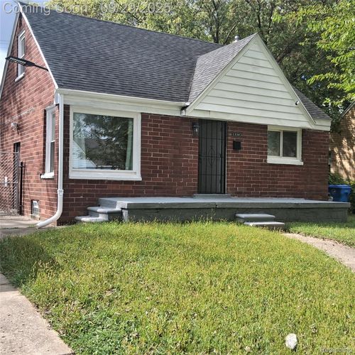 1338 Helen St, Inkster, MI, 48141-1726 | Card Image