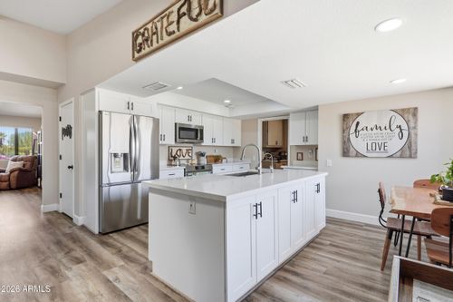 13122 W Meeker Blvd, Sun City West, AZ, 85375-3804 | Card Image
